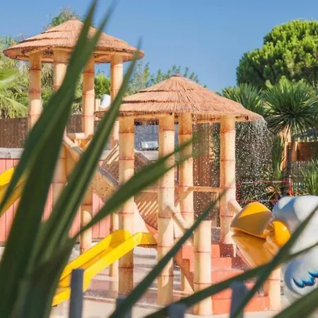 Bungalow Toison D'or Tropez